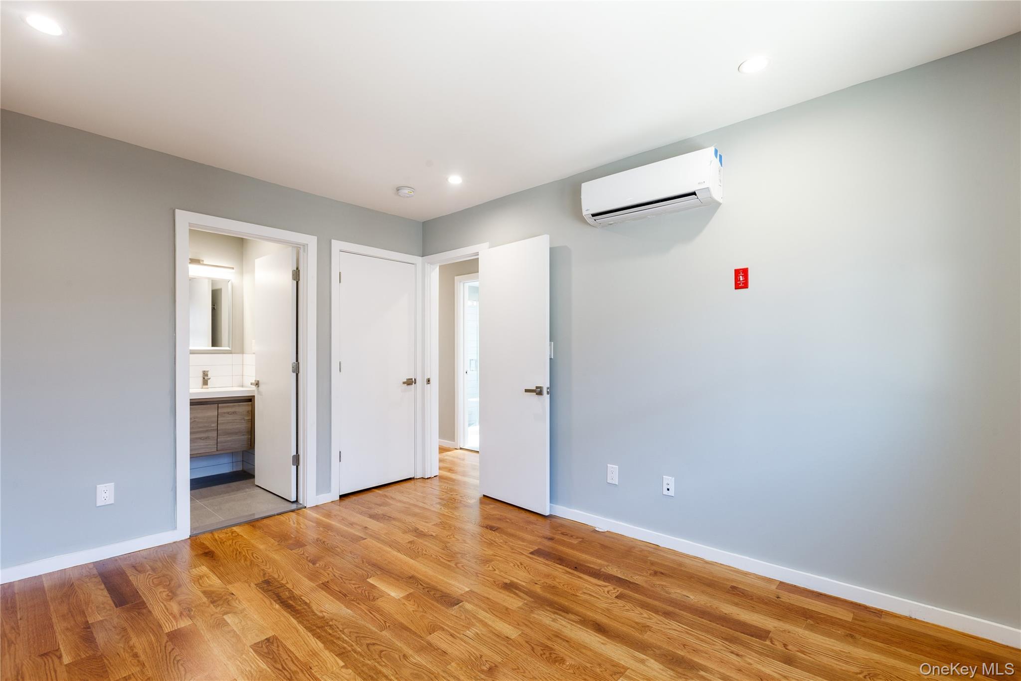 Single Family 132nd Street Queens, NY 11418, MLS-1027855-8
