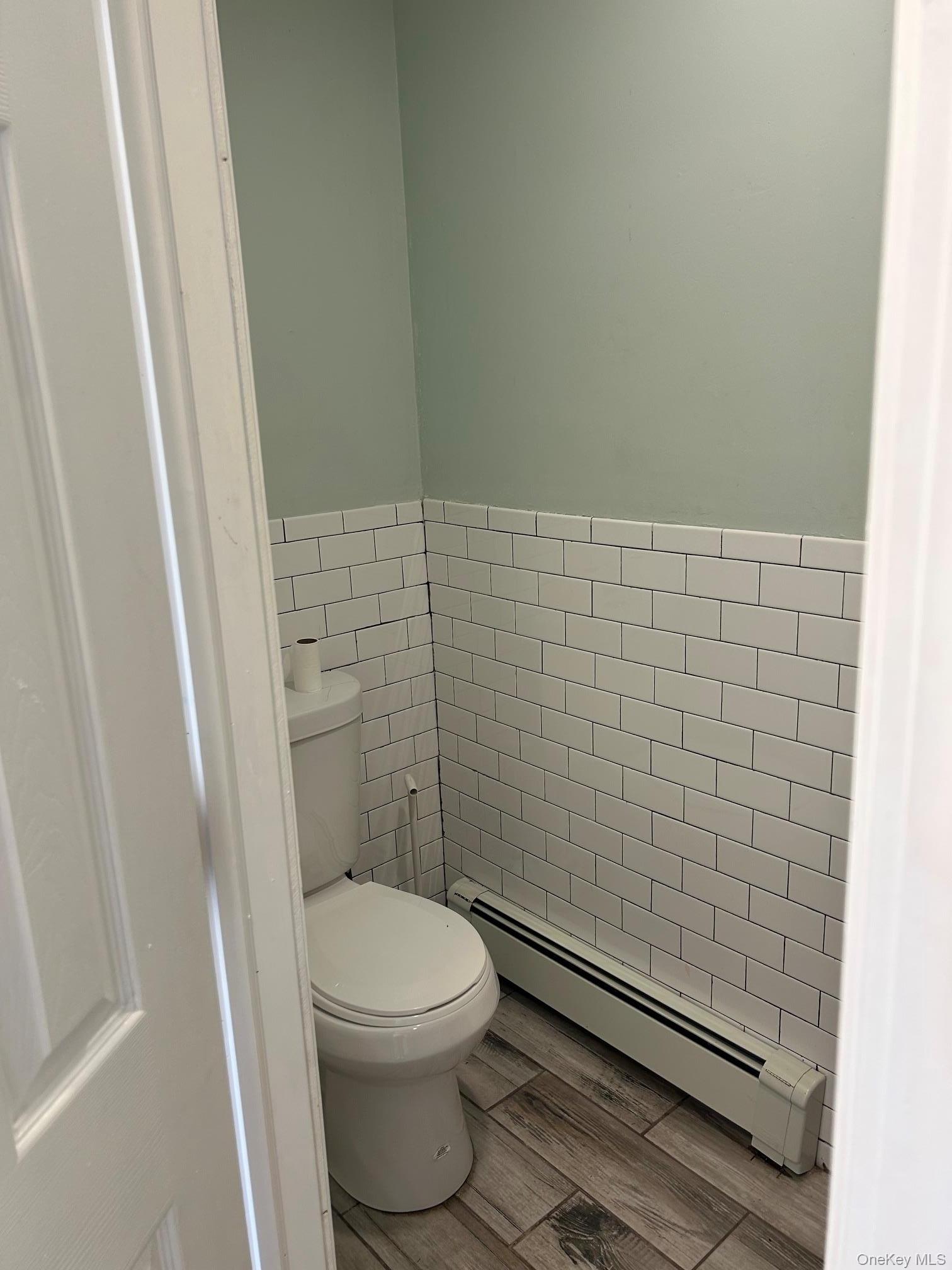 Single Family Adirondack Drive Suffolk County, NY 11784, MLS-1027859-15