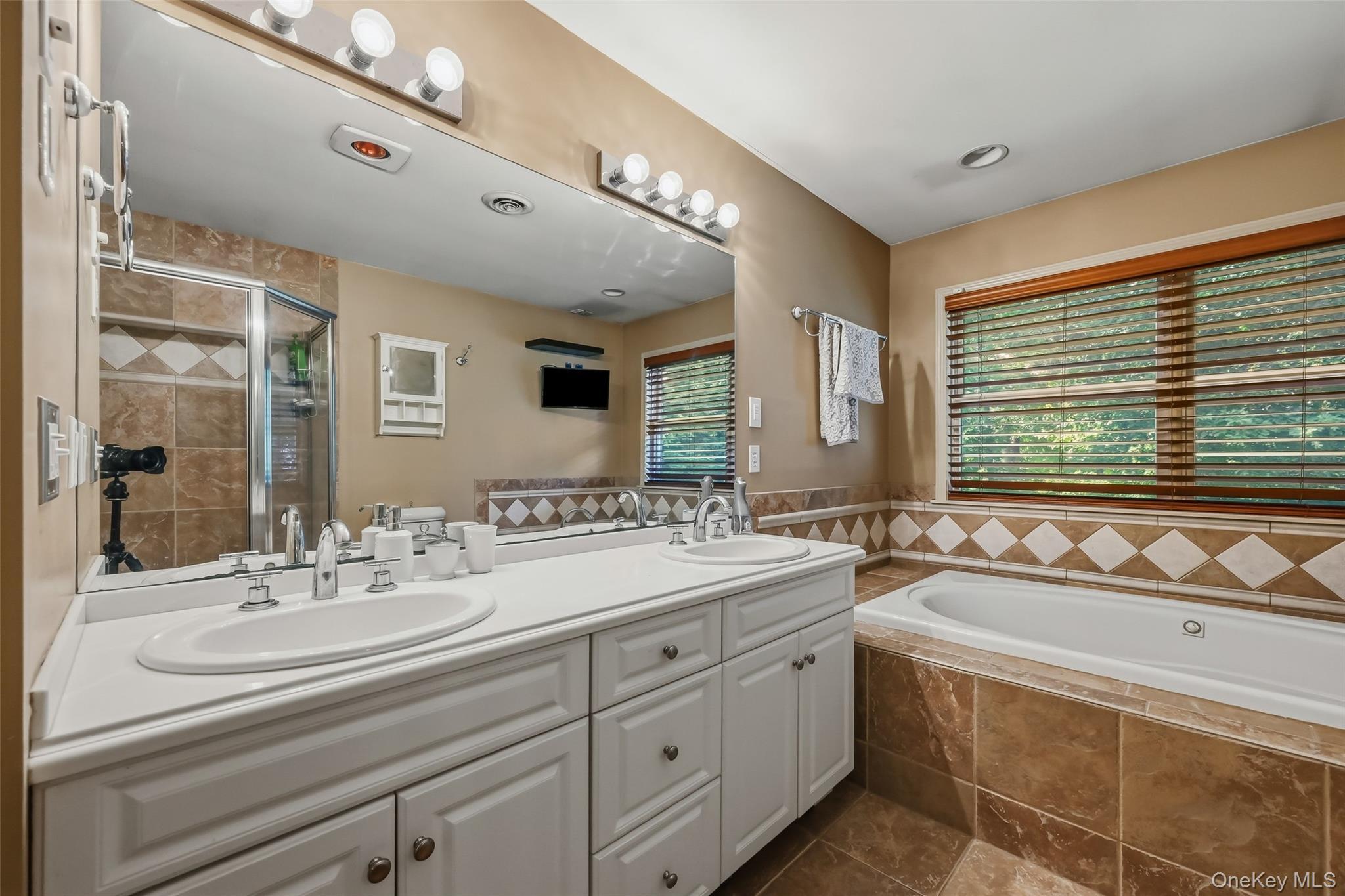 Single Family Greenwich Avenue  Orange County, NY 10917, MLS-1027864-38