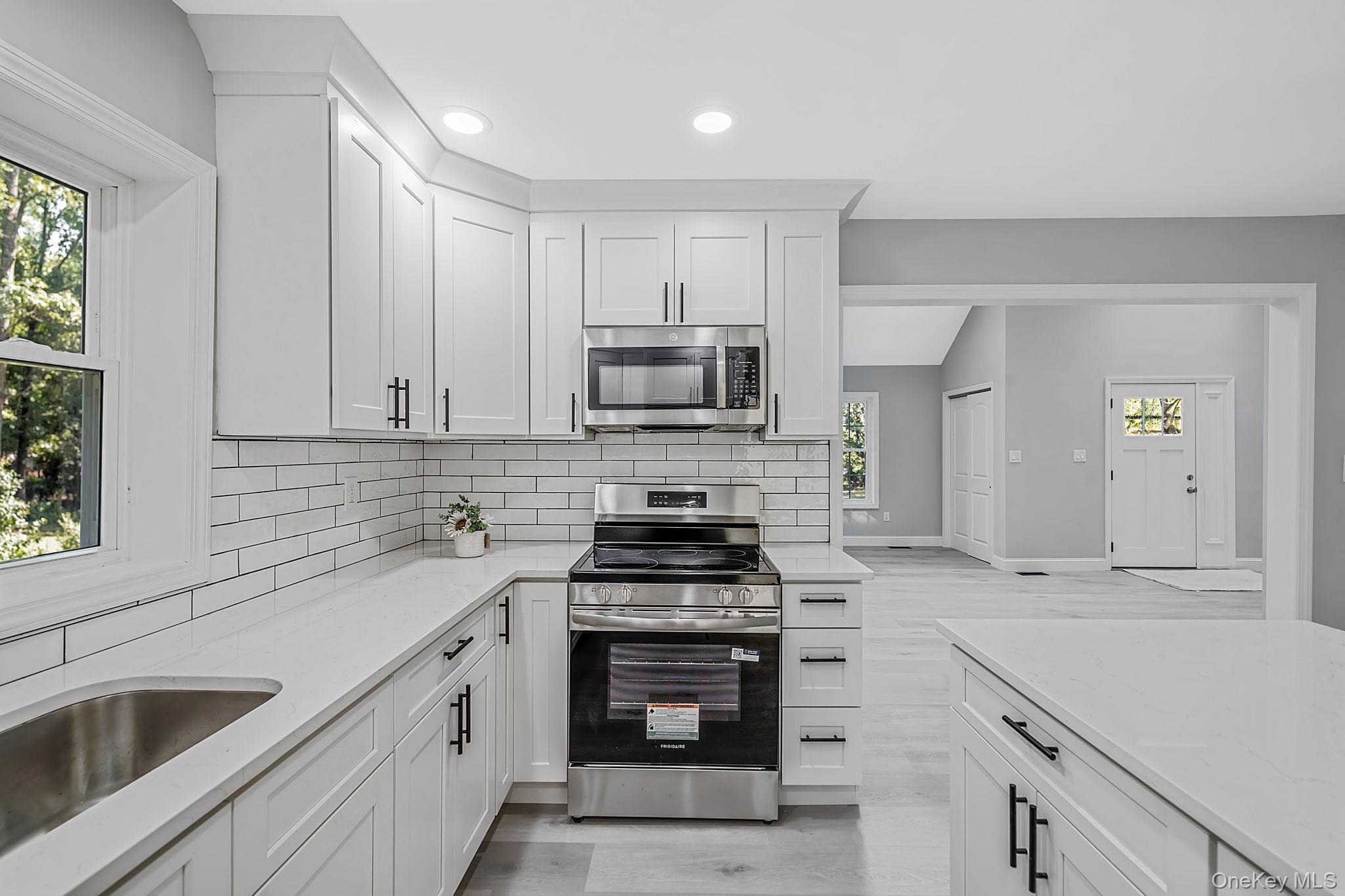 Single Family Cozine Road S  Suffolk County, NY 11934, MLS-1027865-12
