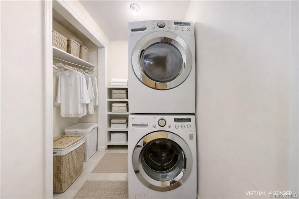 Condo Bath Avenue  Brooklyn, NY 11214, MLS-1027890-5