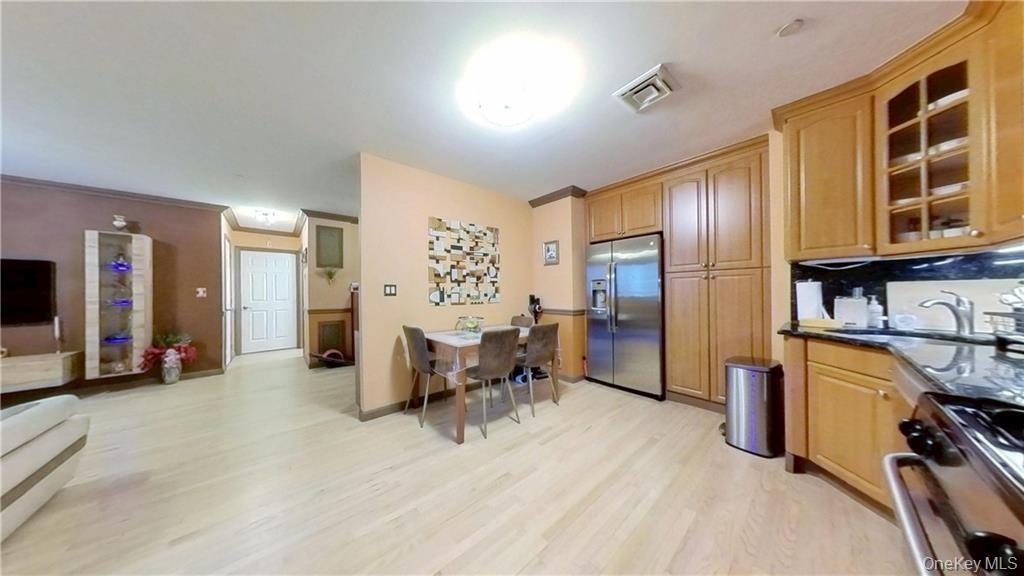 Condo Bath Avenue  Brooklyn, NY 11214, MLS-1027890-8