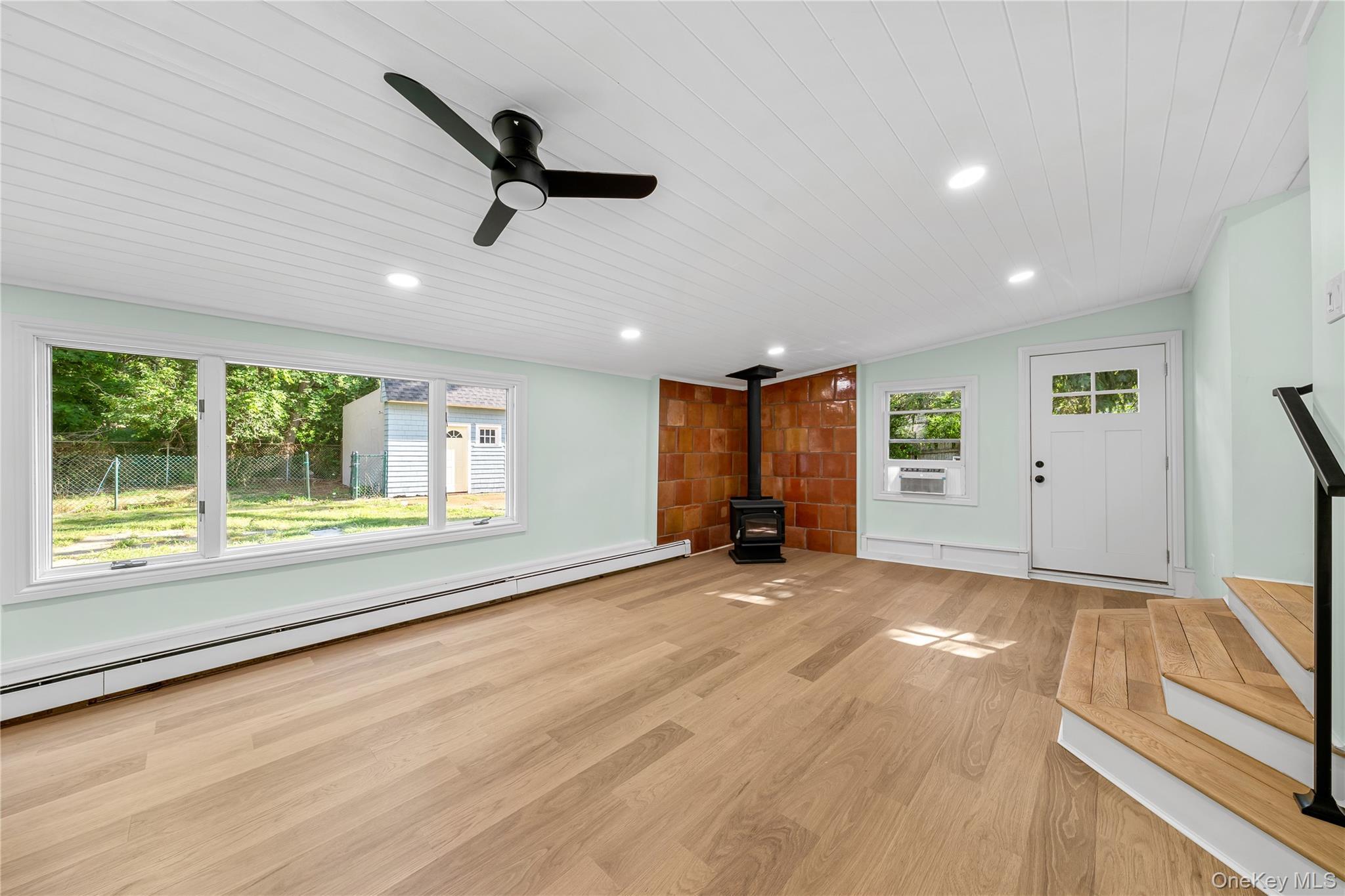 Single Family Barclay Road Suffolk County, NY 11951, MLS-1027921-14