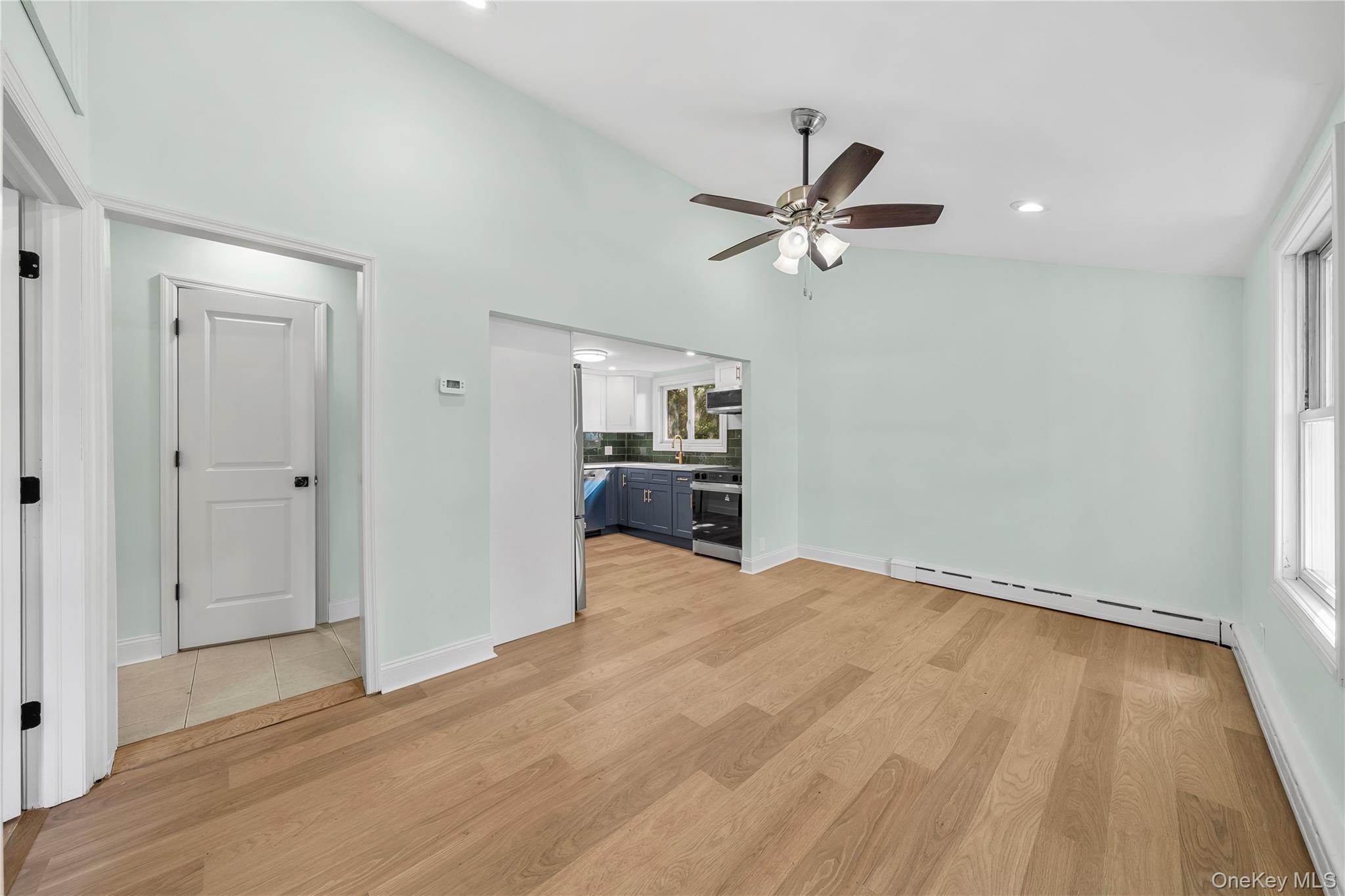 Single Family Barclay Road Suffolk County, NY 11951, MLS-1027921-6