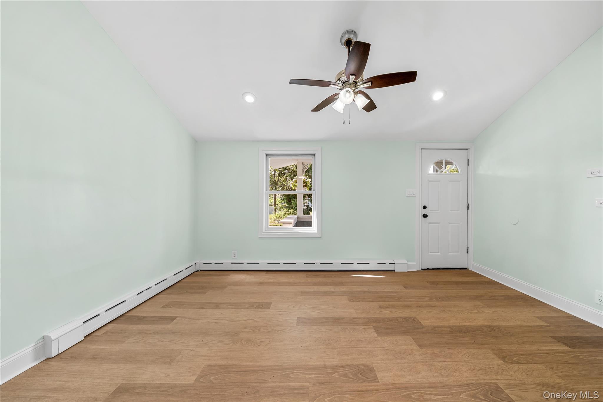 Single Family Barclay Road Suffolk County, NY 11951, MLS-1027921-7
