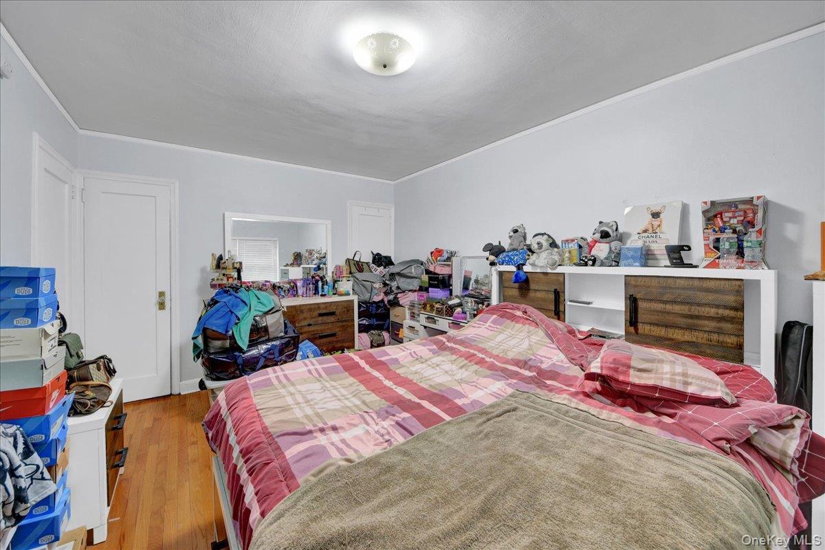Single Family Seminole Avenue Bronx, NY 10461, MLS-1027925-12