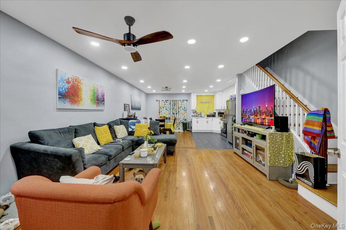 Single Family Seminole Avenue Bronx, NY 10461, MLS-1027925-19