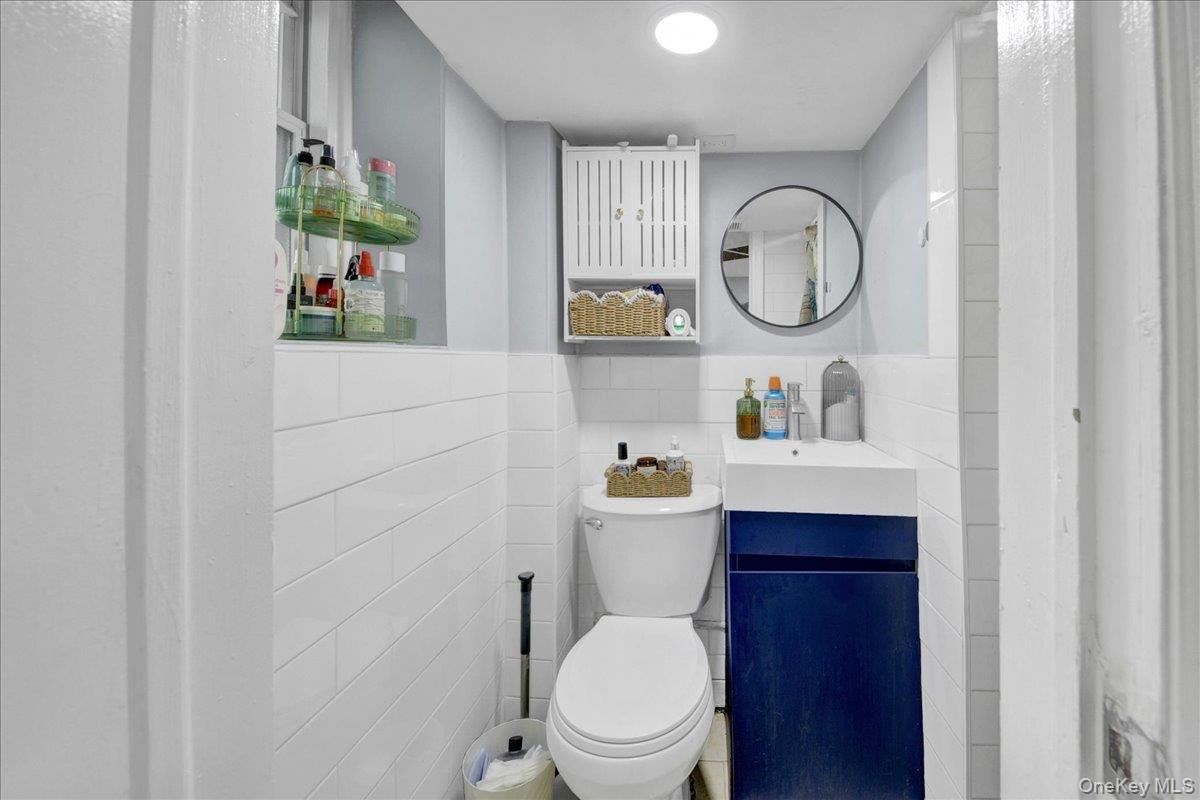 Single Family Seminole Avenue Bronx, NY 10461, MLS-1027925-5