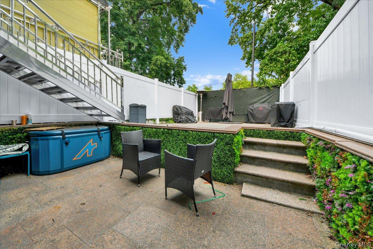 Single Family Seminole Avenue Bronx, NY 10461, MLS-1027925-6