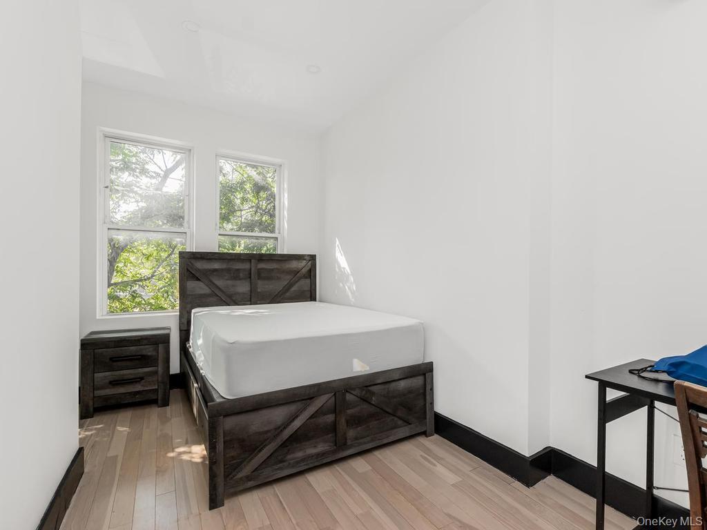Single Family Lorillard Place Bronx, NY 10458, MLS-1027935-5