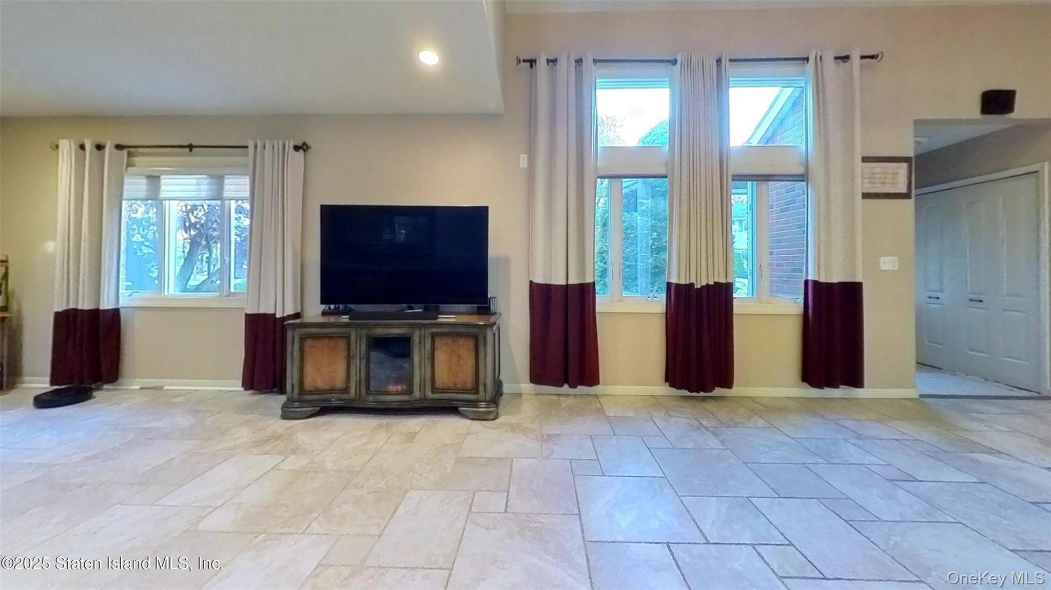 Single Family Locust Avenue  Staten Island, NY 10306, MLS-1027938-19