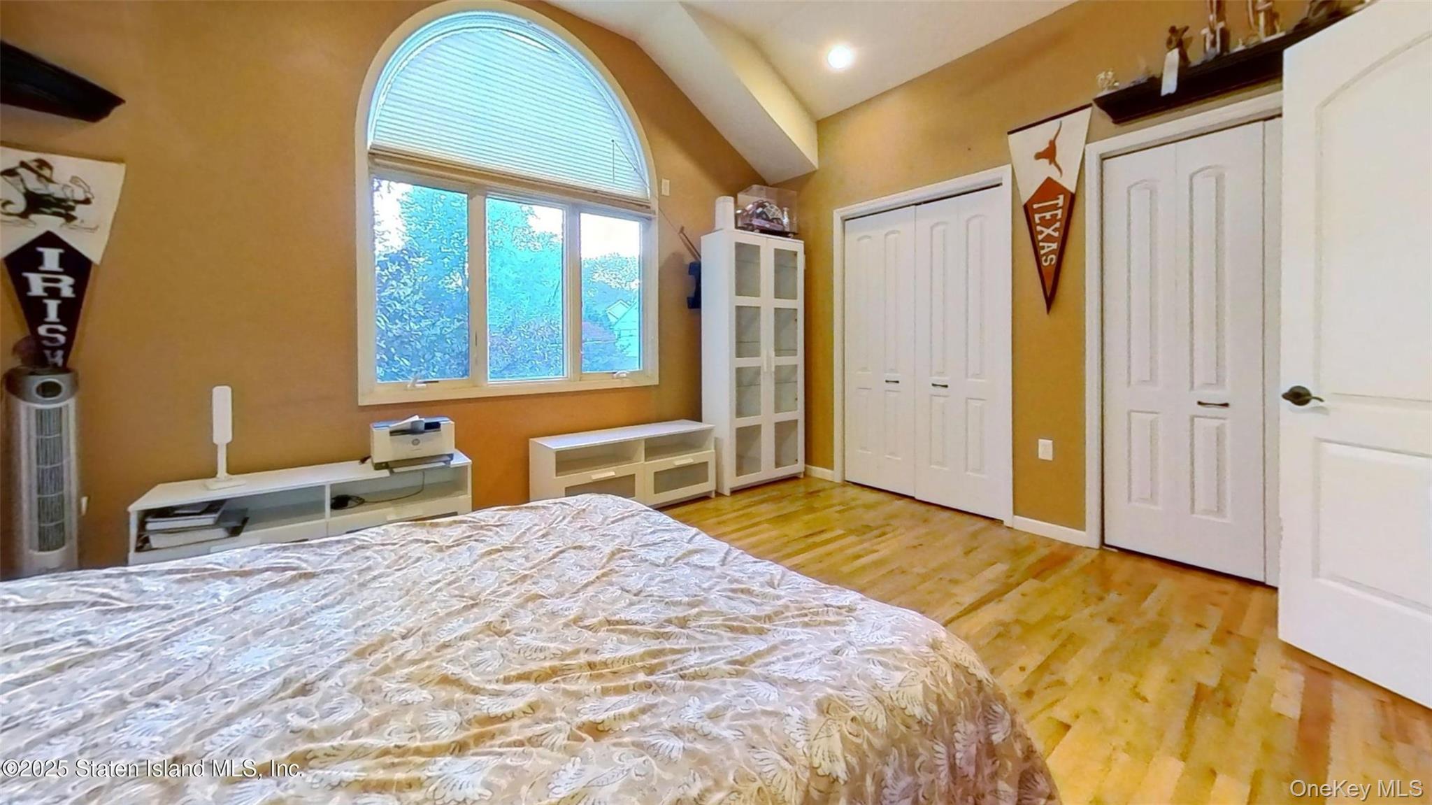 Single Family Locust Avenue  Staten Island, NY 10306, MLS-1027938-23