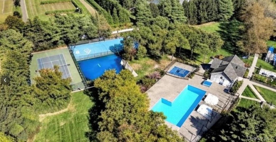 Single Family Herrels Circle  Suffolk County, NY 11747, MLS-1027949-19