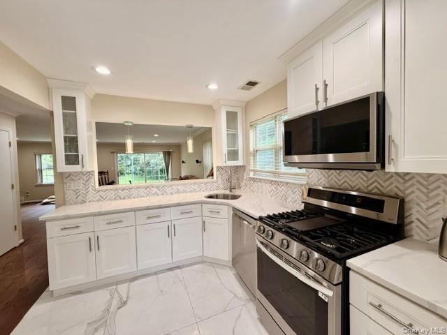Single Family Herrels Circle  Suffolk County, NY 11747, MLS-1027949-6