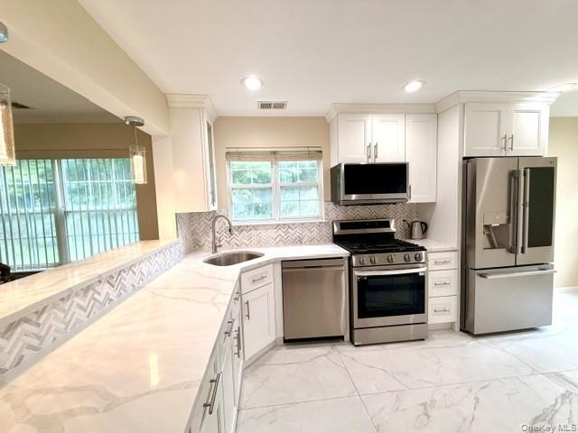 Single Family Herrels Circle  Suffolk County, NY 11747, MLS-1027949-7