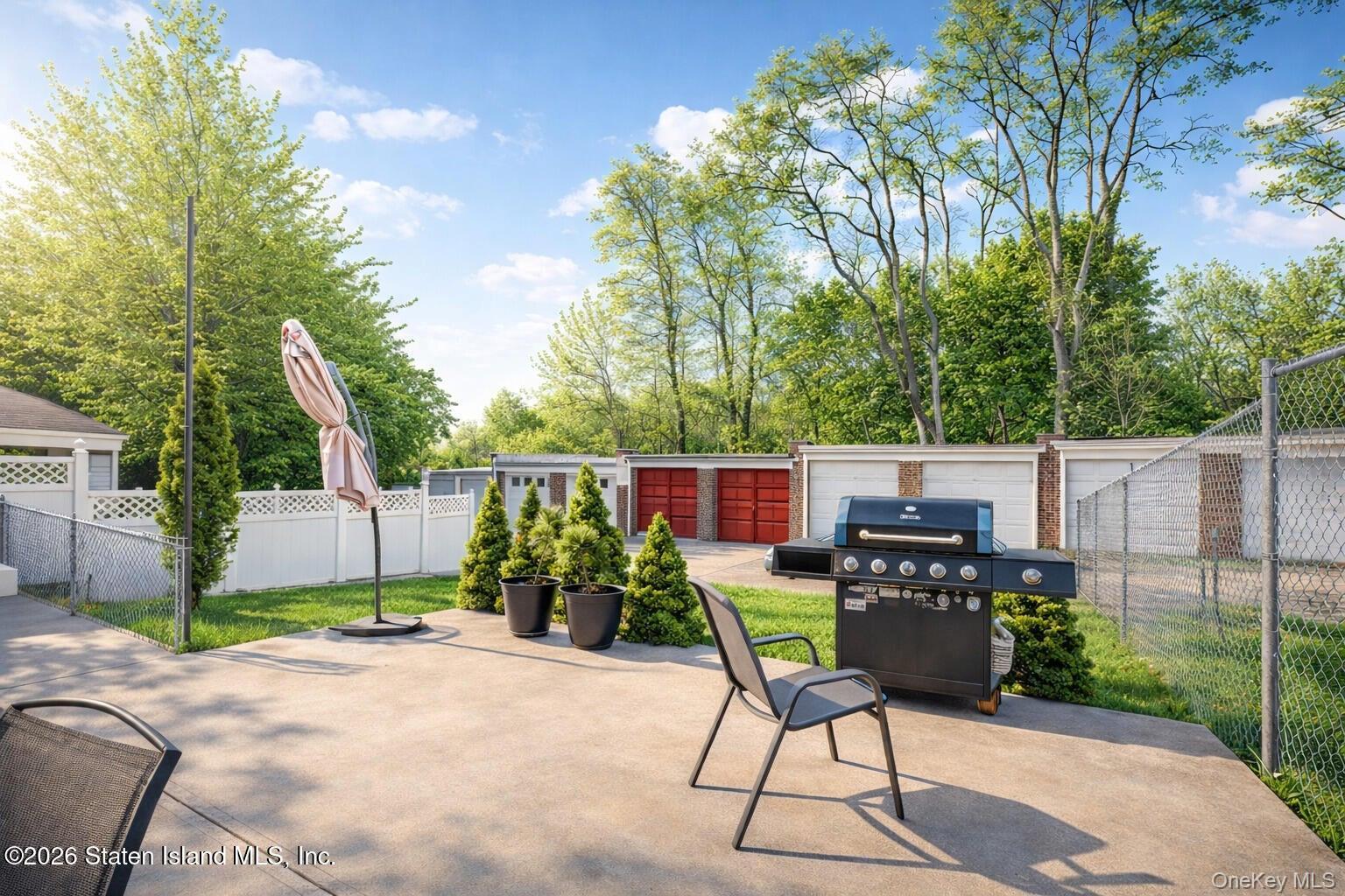 Single Family Arnold Street Staten Island, NY 10301, MLS-1027954-18