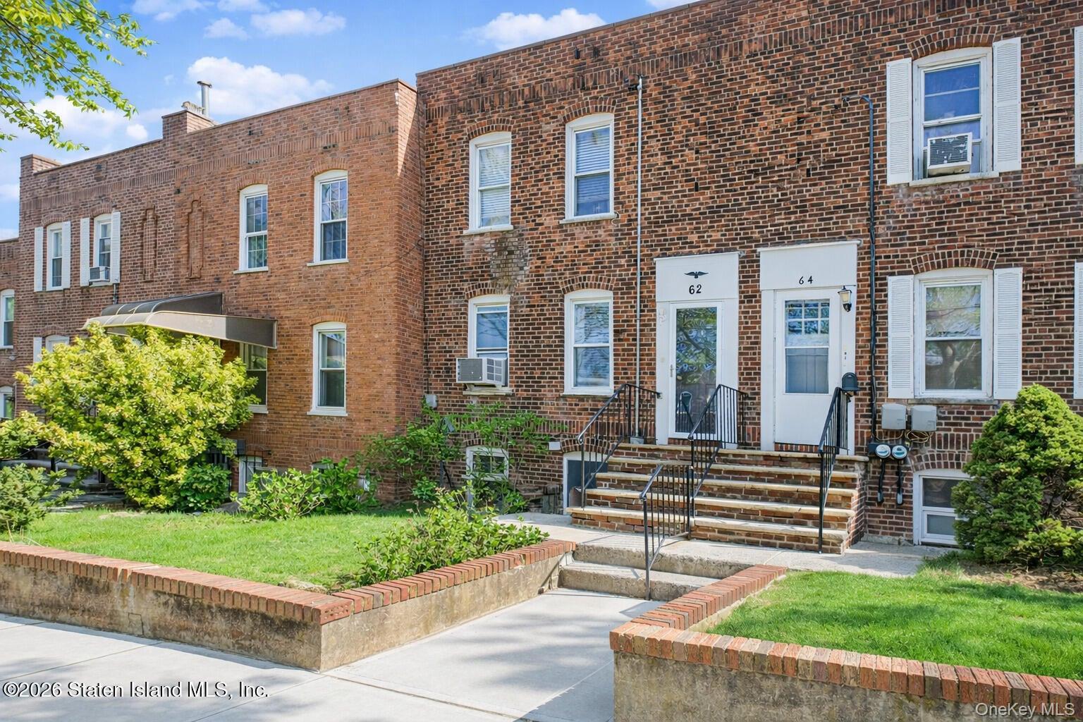 Single Family Arnold Street Staten Island, NY 10301, MLS-1027954-4
