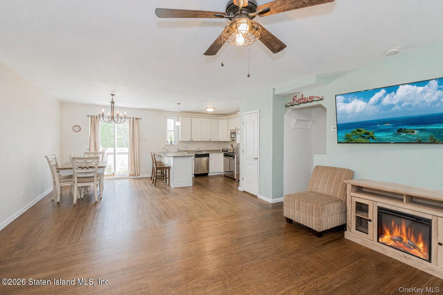 Single Family Arnold Street Staten Island, NY 10301, MLS-1027954-8