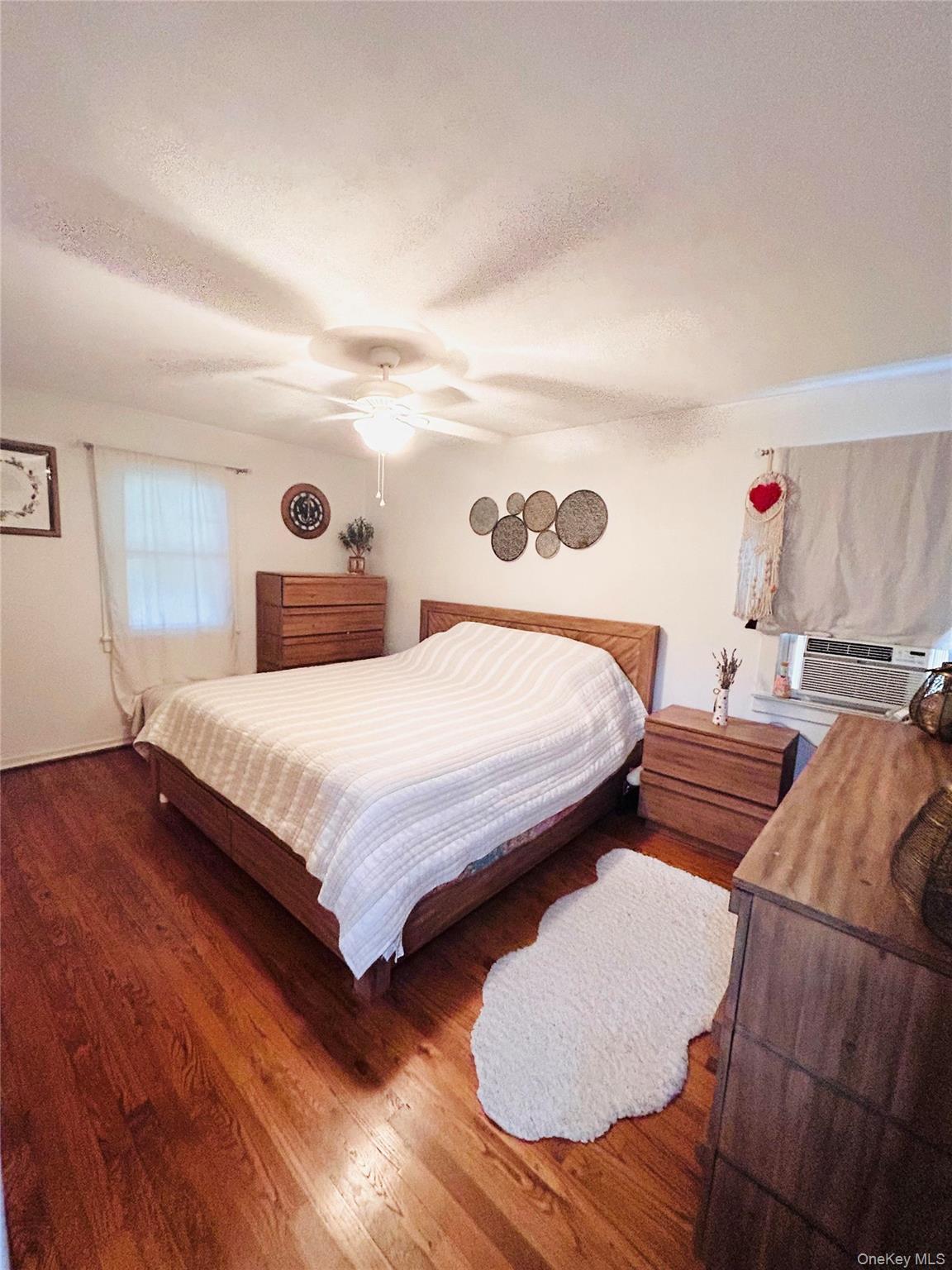 Single Family Albertson Place  Nassau County, NY 11501, MLS-1027969-11