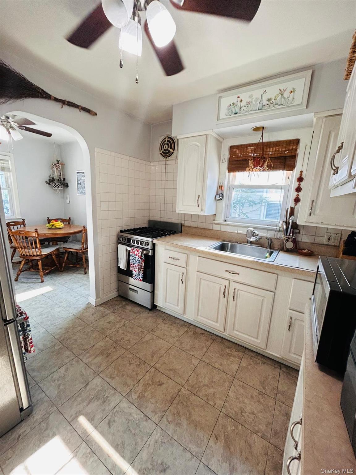 Single Family Albertson Place  Nassau County, NY 11501, MLS-1027969-7