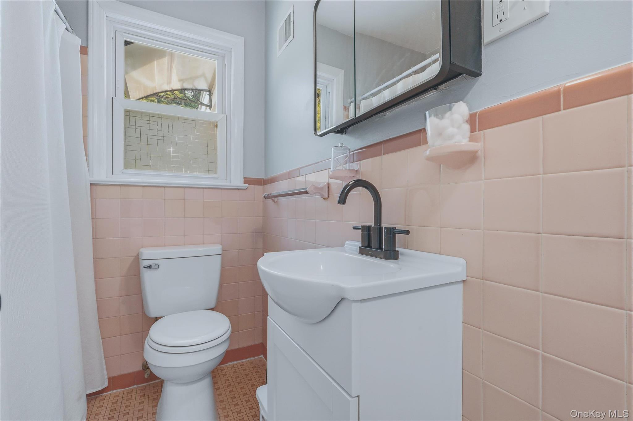 Single Family Ziegler Avenue Dutchess County, NY 12603, MLS-1027982-12