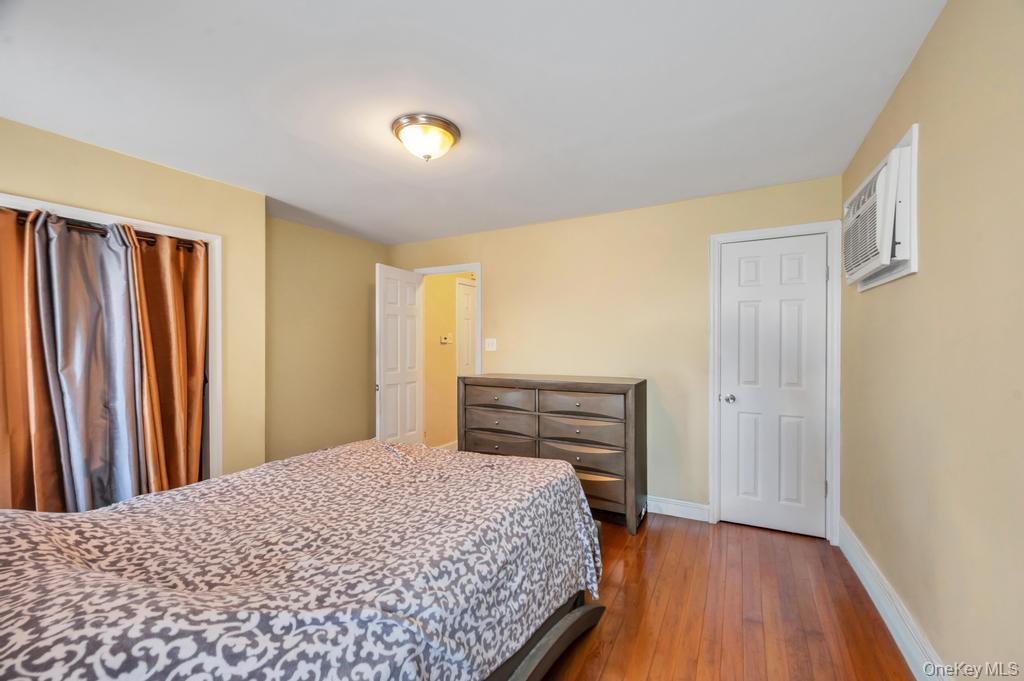 Single Family E 51st Street Brooklyn, NY 11234, MLS-1027990-16