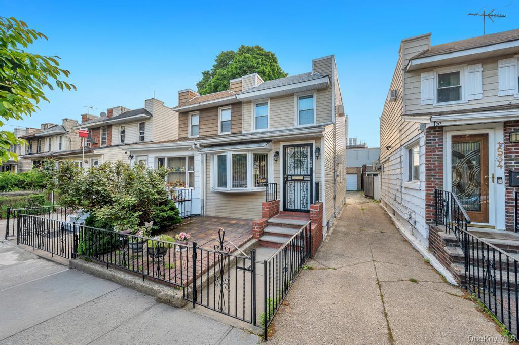 Single Family E 51st Street Brooklyn, NY 11234, MLS-1027990-2