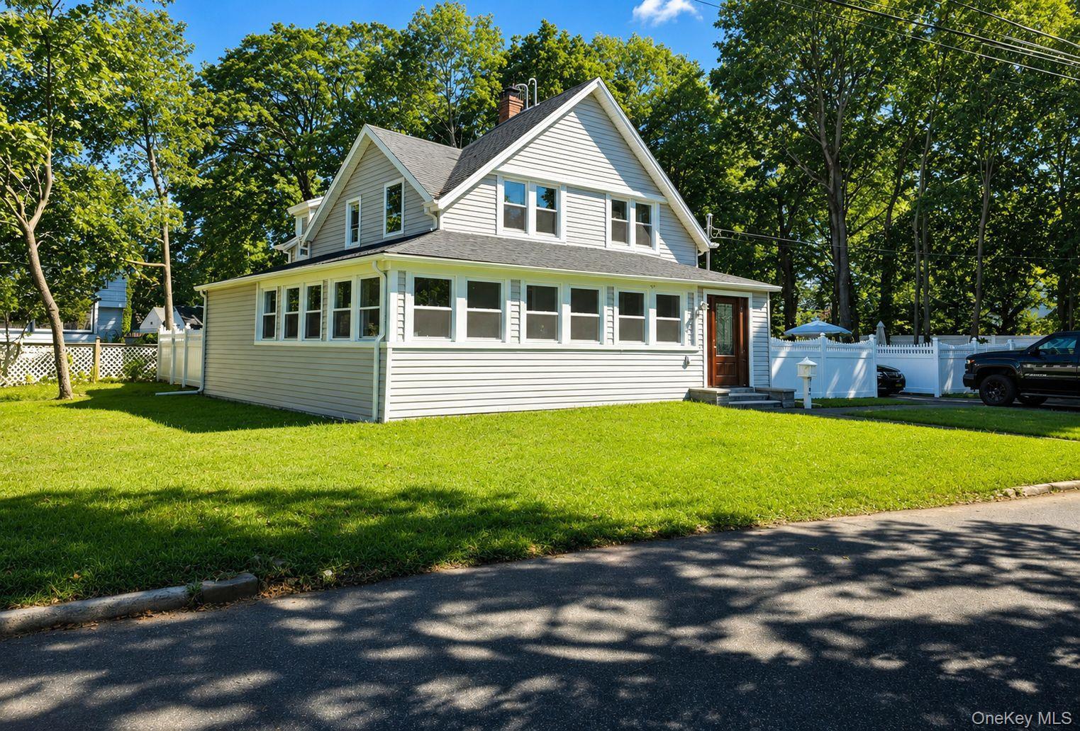 Single Family Cedar Street Suffolk County, NY 11701, MLS-1028012-2