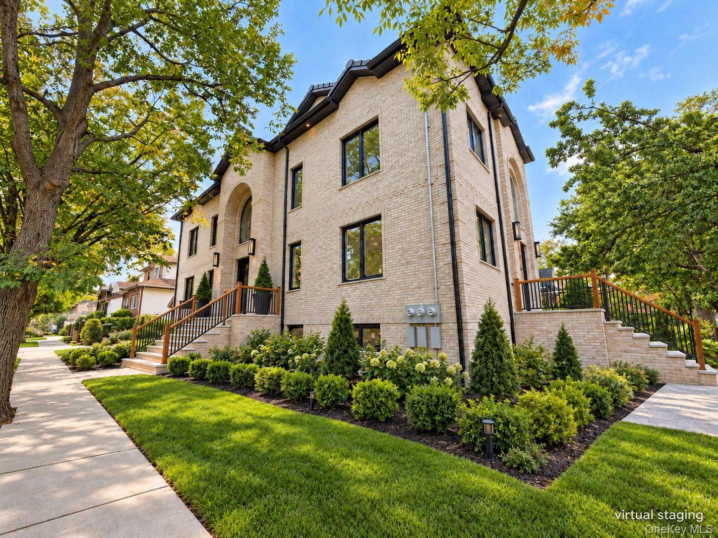 Single Family 160th Street  Queens, NY 11366, MLS-1028042-3