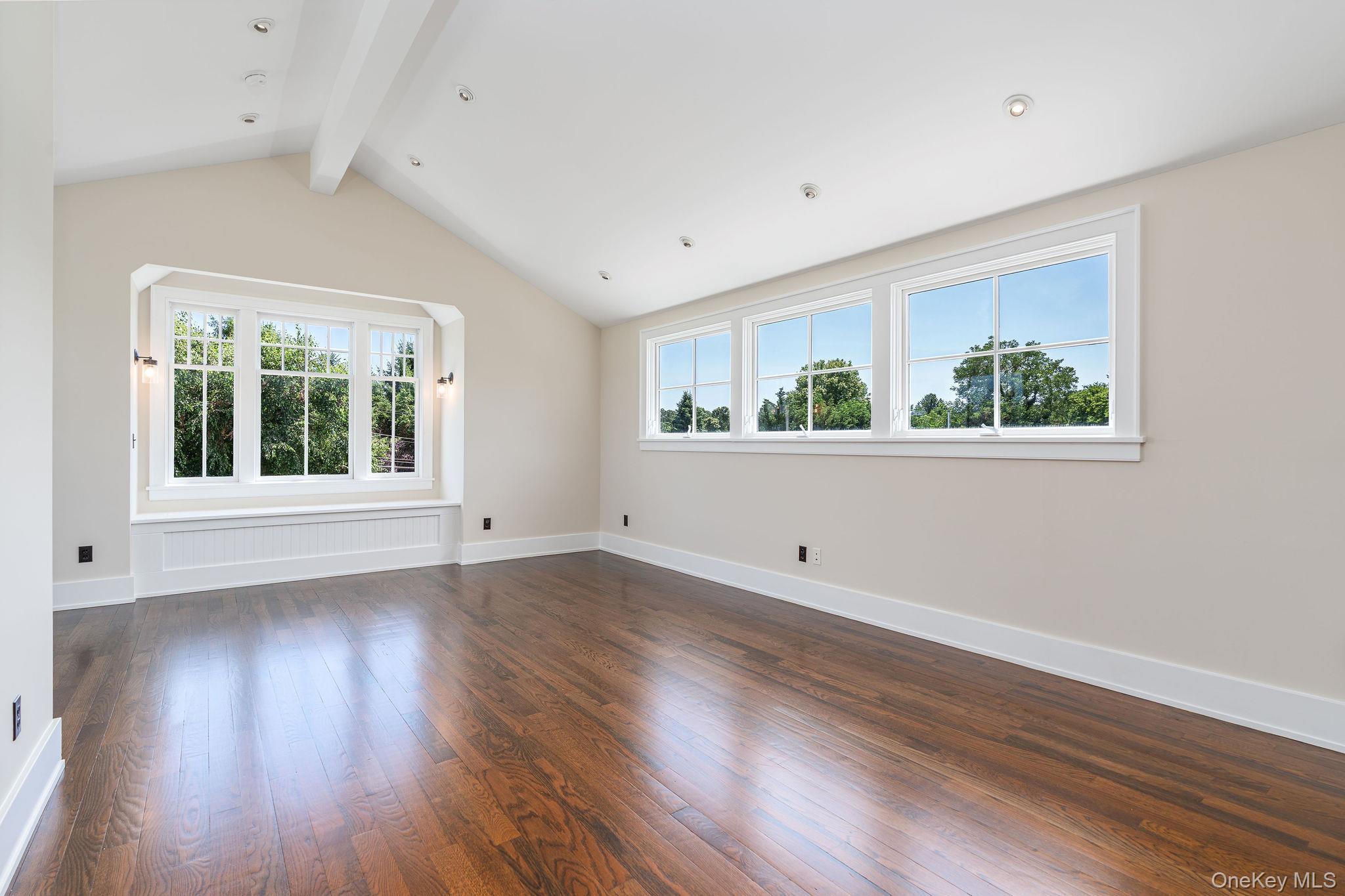 Single Family Peconic Bay Boulevard Suffolk County, NY 11931, MLS-1028043-19