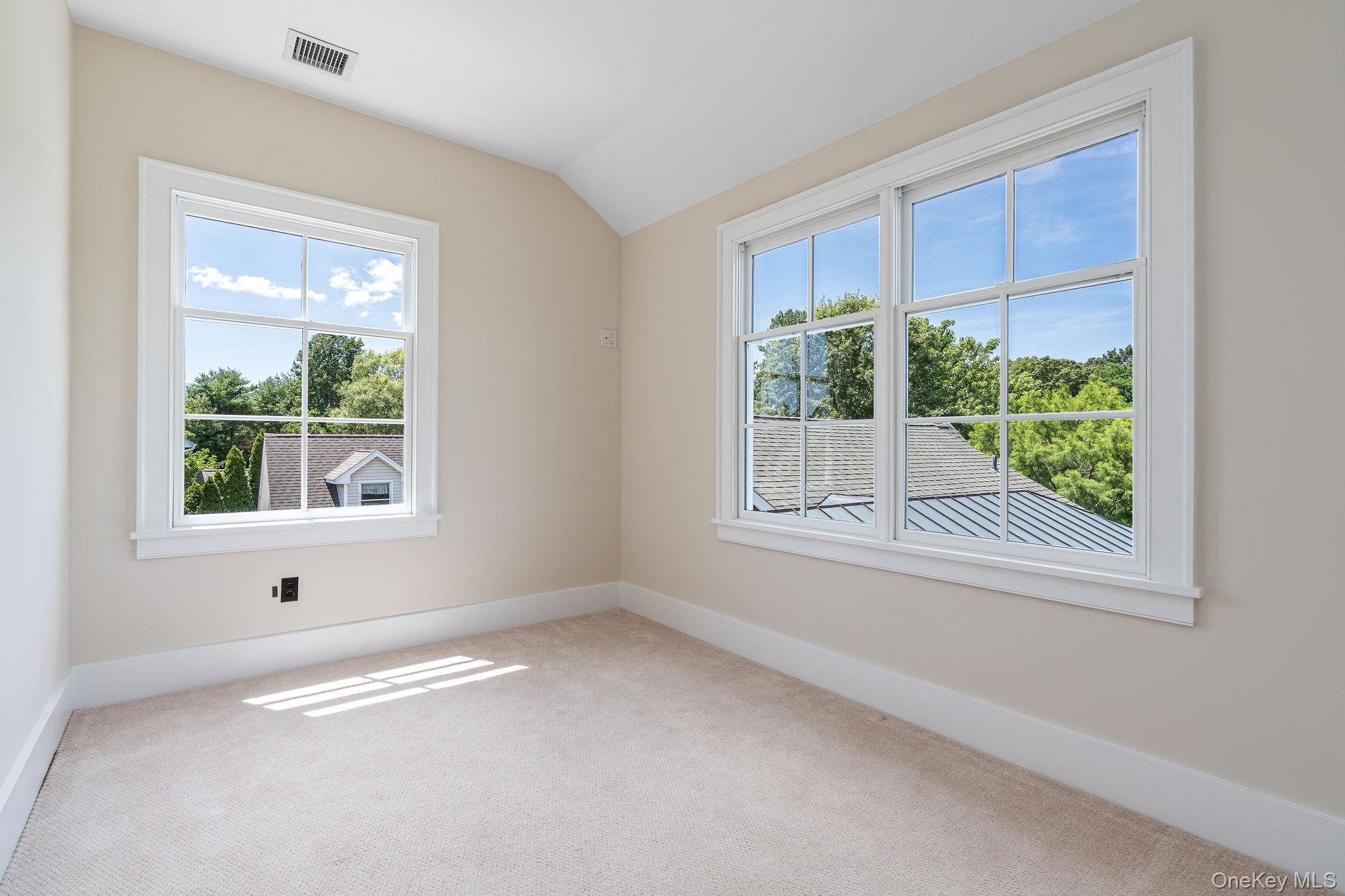 Single Family Peconic Bay Boulevard Suffolk County, NY 11931, MLS-1028043-20