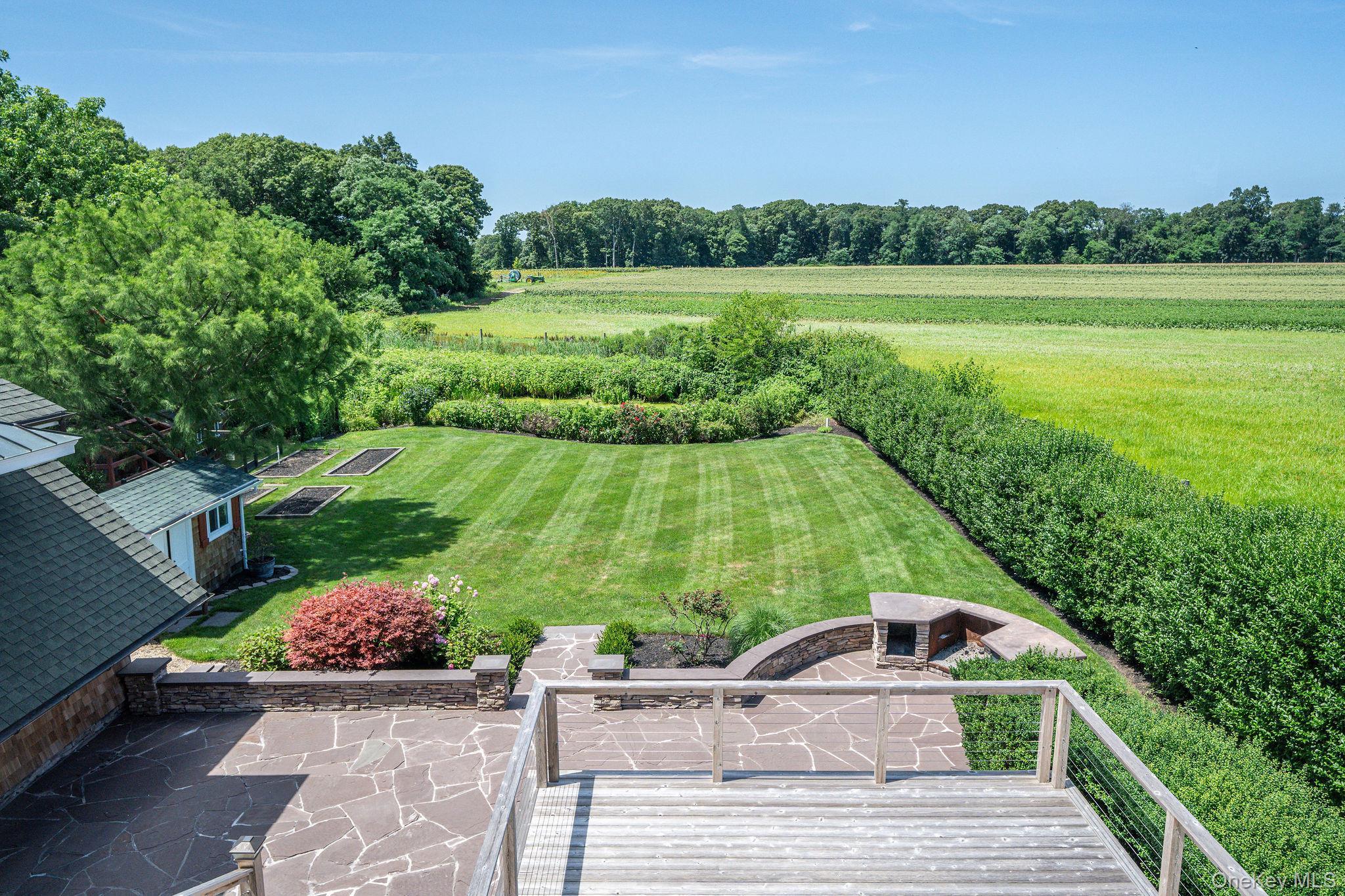 Single Family Peconic Bay Boulevard Suffolk County, NY 11931, MLS-1028043-26