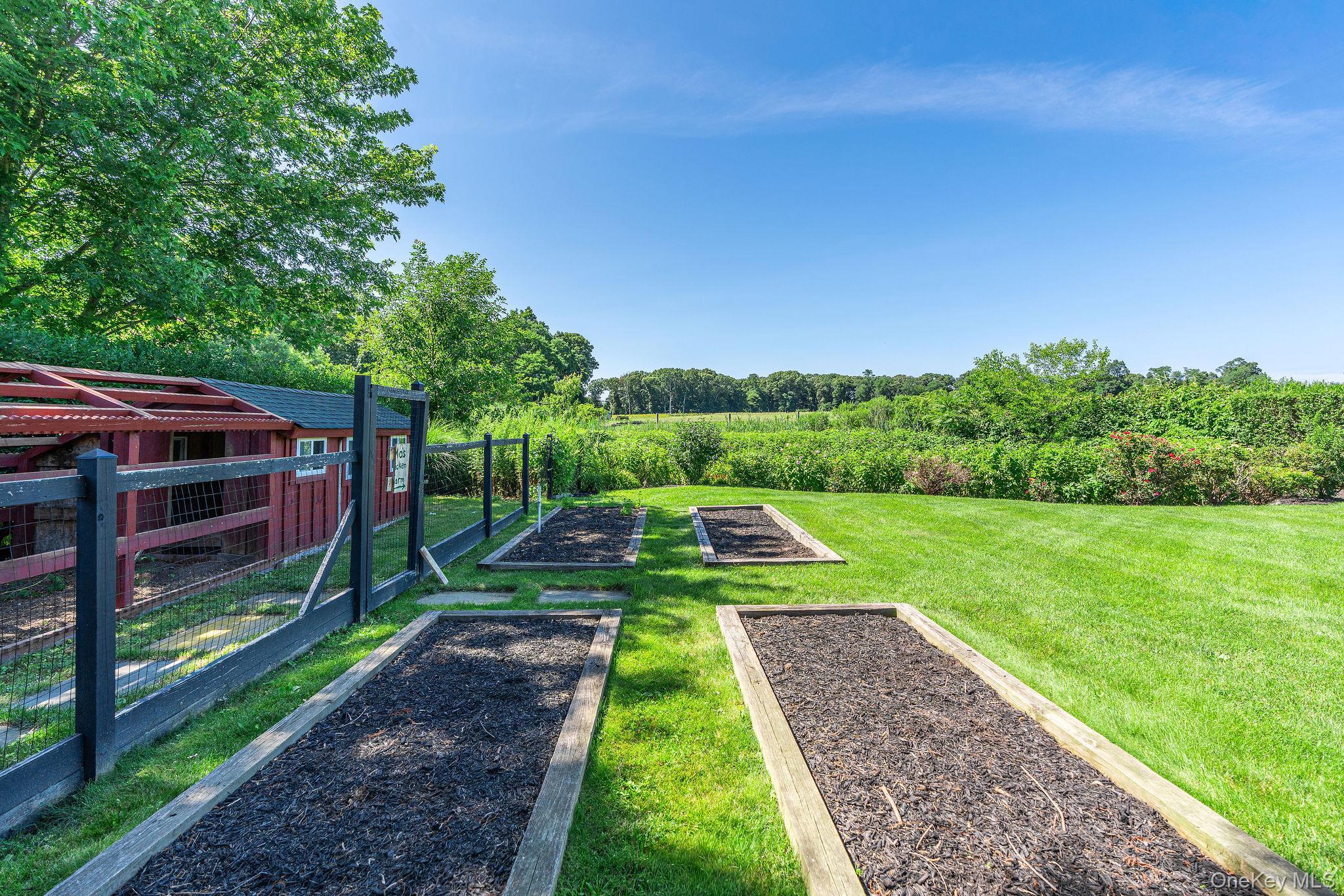 Single Family Peconic Bay Boulevard Suffolk County, NY 11931, MLS-1028043-30