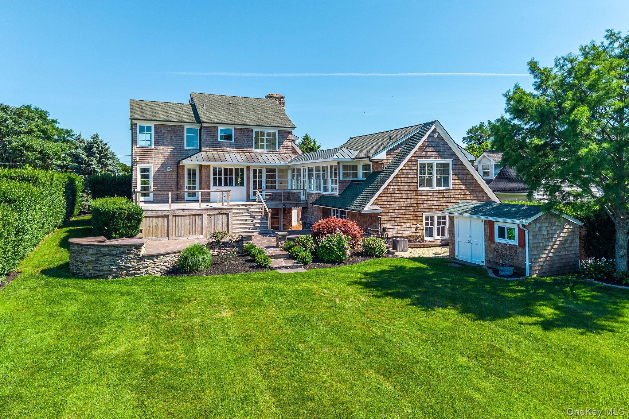 Single Family Peconic Bay Boulevard Suffolk County, NY 11931, MLS-1028043-32