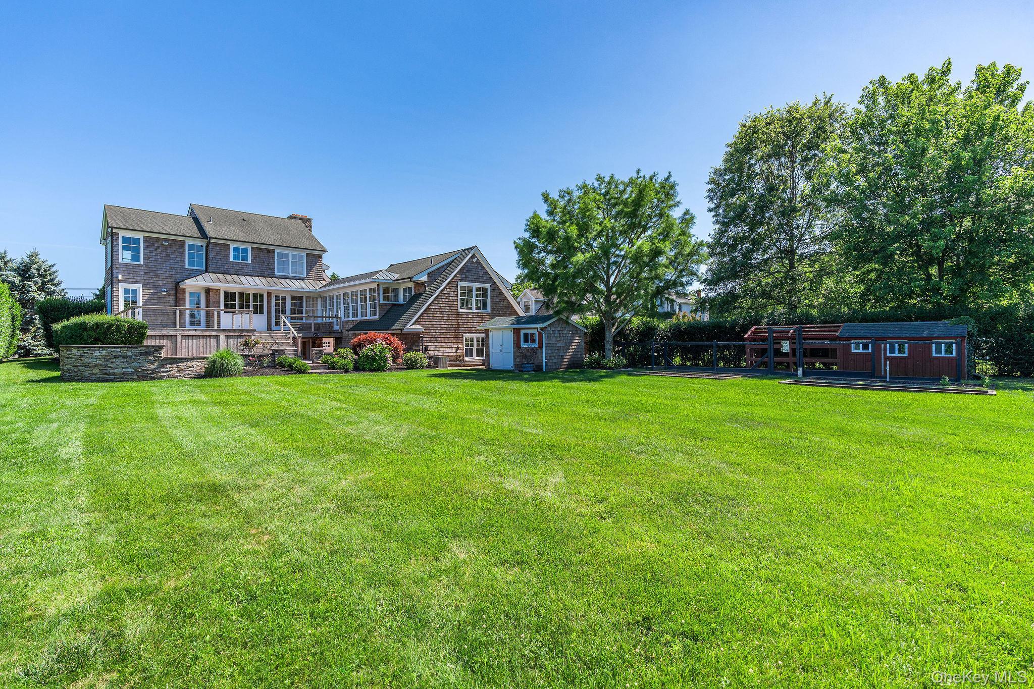 Single Family Peconic Bay Boulevard Suffolk County, NY 11931, MLS-1028043-38