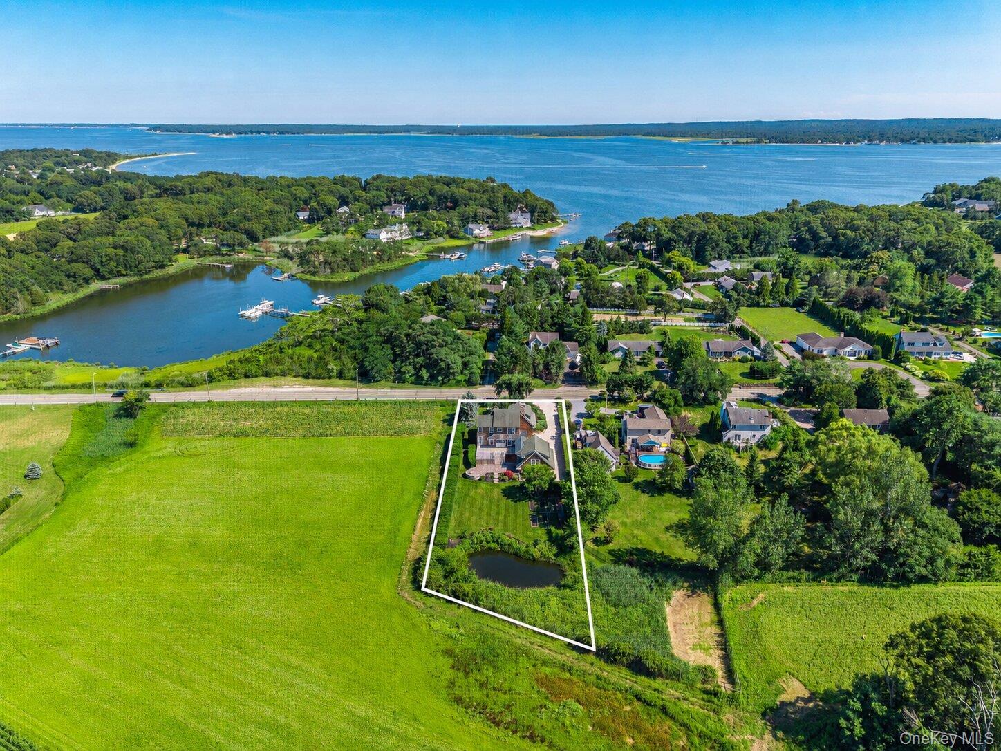 Single Family Peconic Bay Boulevard  Suffolk County, NY 11931, MLS-1028043-43