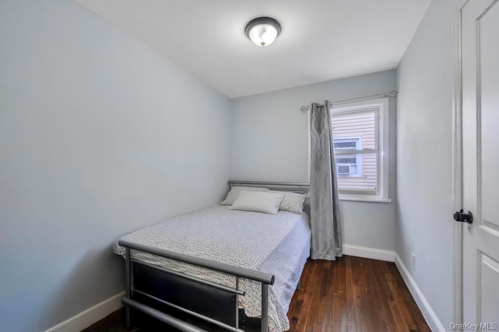 Single Family Zoller Road Queens, NY 11434, MLS-1028044-9