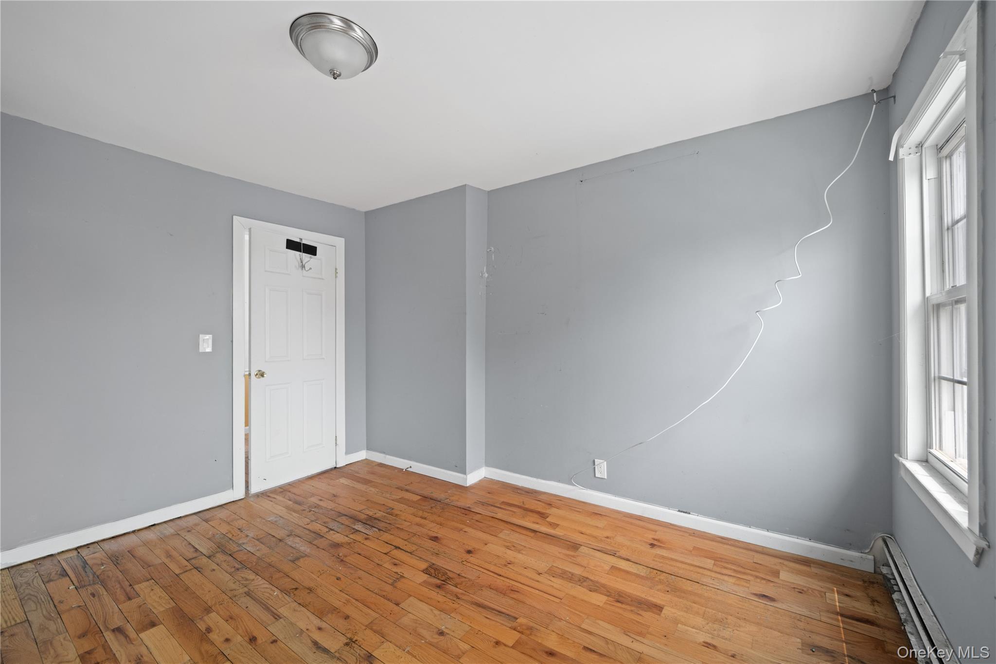 Single Family Adee Avenue  Bronx, NY 10469, MLS-1028047-23