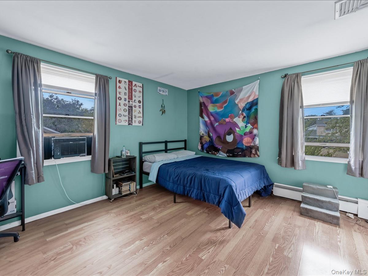 Single Family Winside Lane Suffolk County, NY 11727, MLS-1028079-10