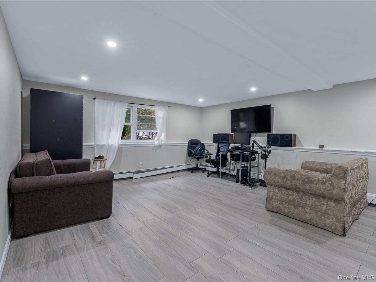 Single Family Winside Lane Suffolk County, NY 11727, MLS-1028079-13