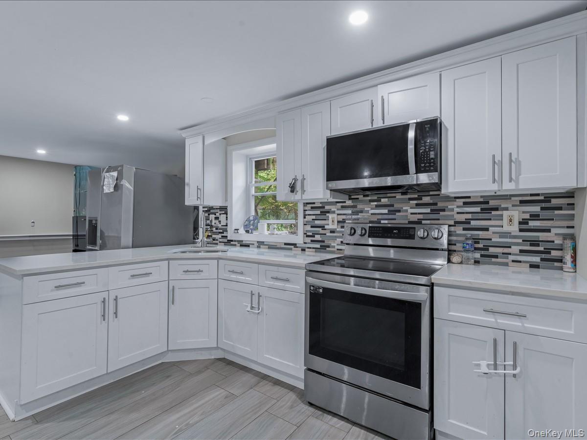 Single Family Winside Lane Suffolk County, NY 11727, MLS-1028079-18