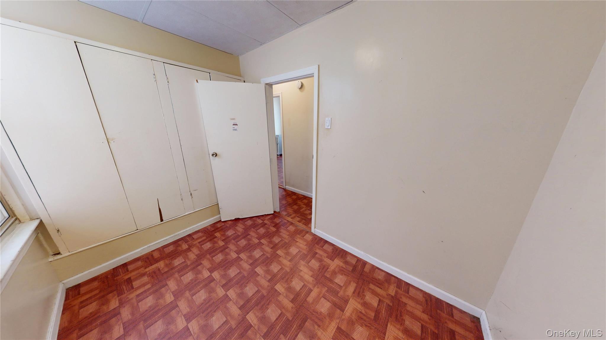 Single Family Decatur Avenue Bronx, NY 10467, MLS-1028083-18