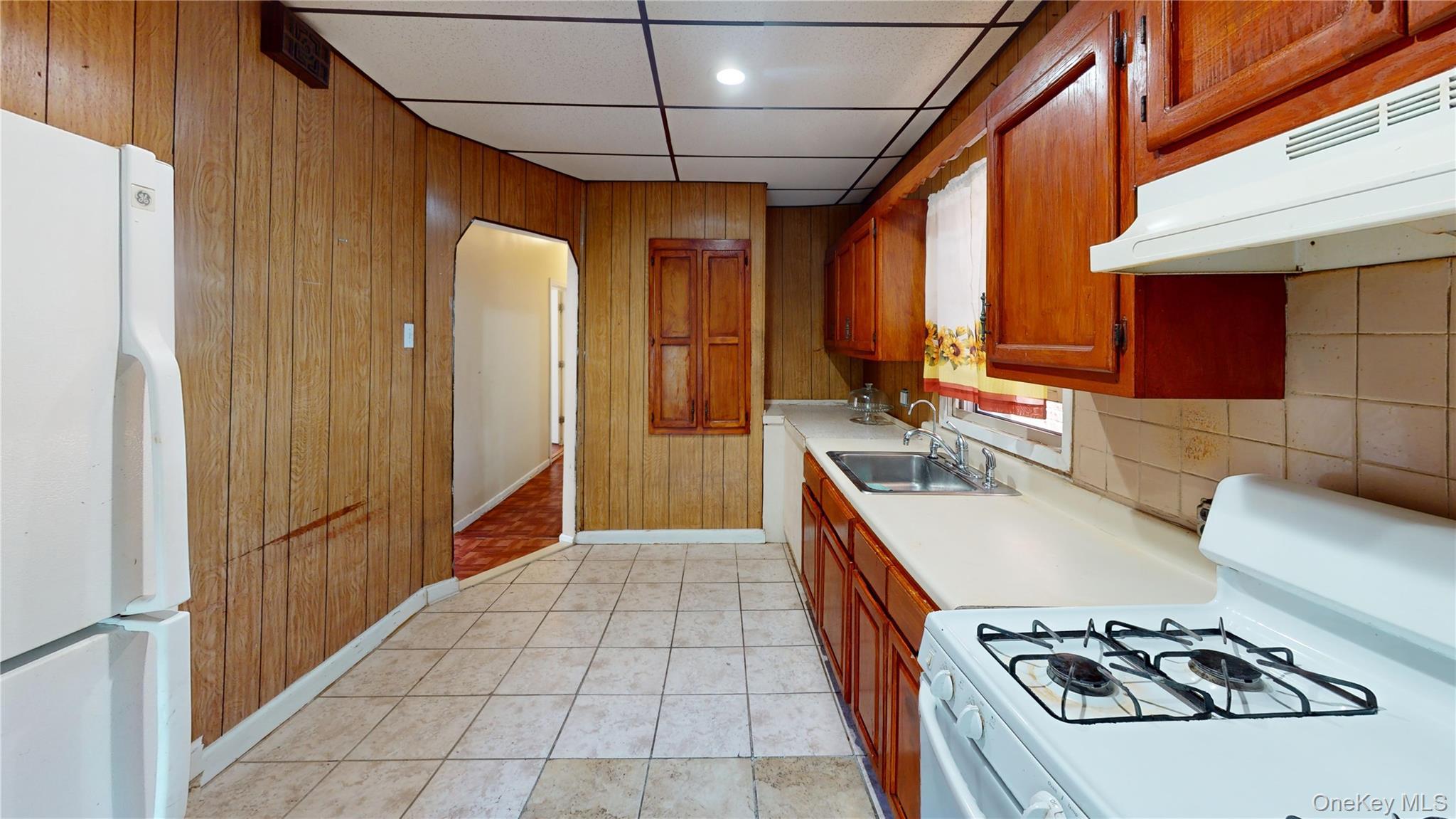 Single Family Decatur Avenue  Bronx, NY 10467, MLS-1028083-23