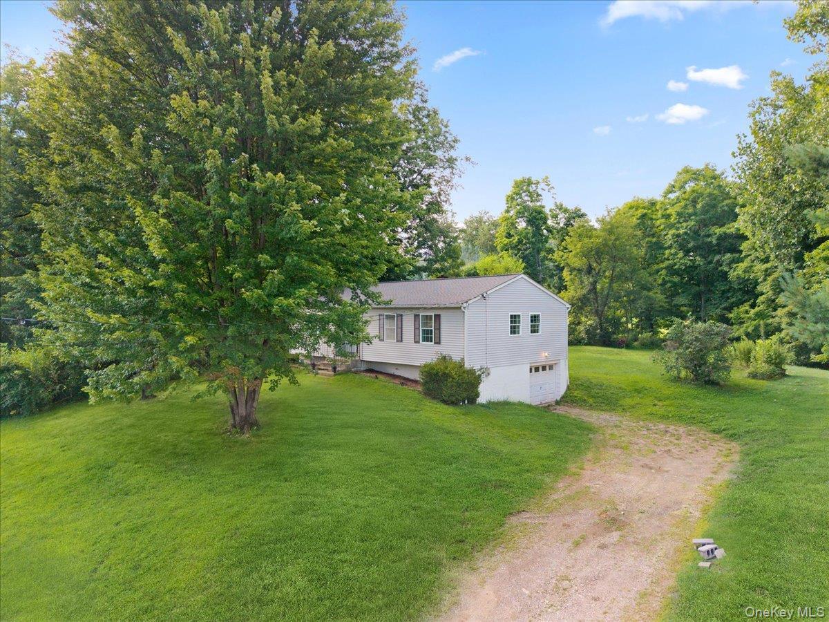 Single Family N Farm Drive Dutchess County, NY 12522, MLS-1028097-2