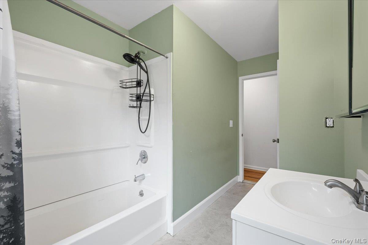 Single Family N Farm Drive Dutchess County, NY 12522, MLS-1028097-27