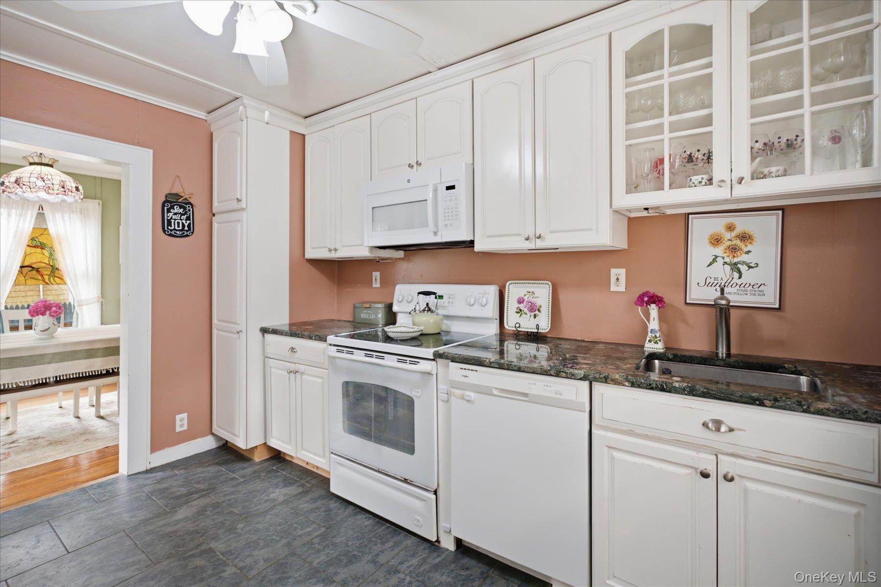 Single Family Monsell Place  Suffolk County, NY 11944, MLS-1028101-13