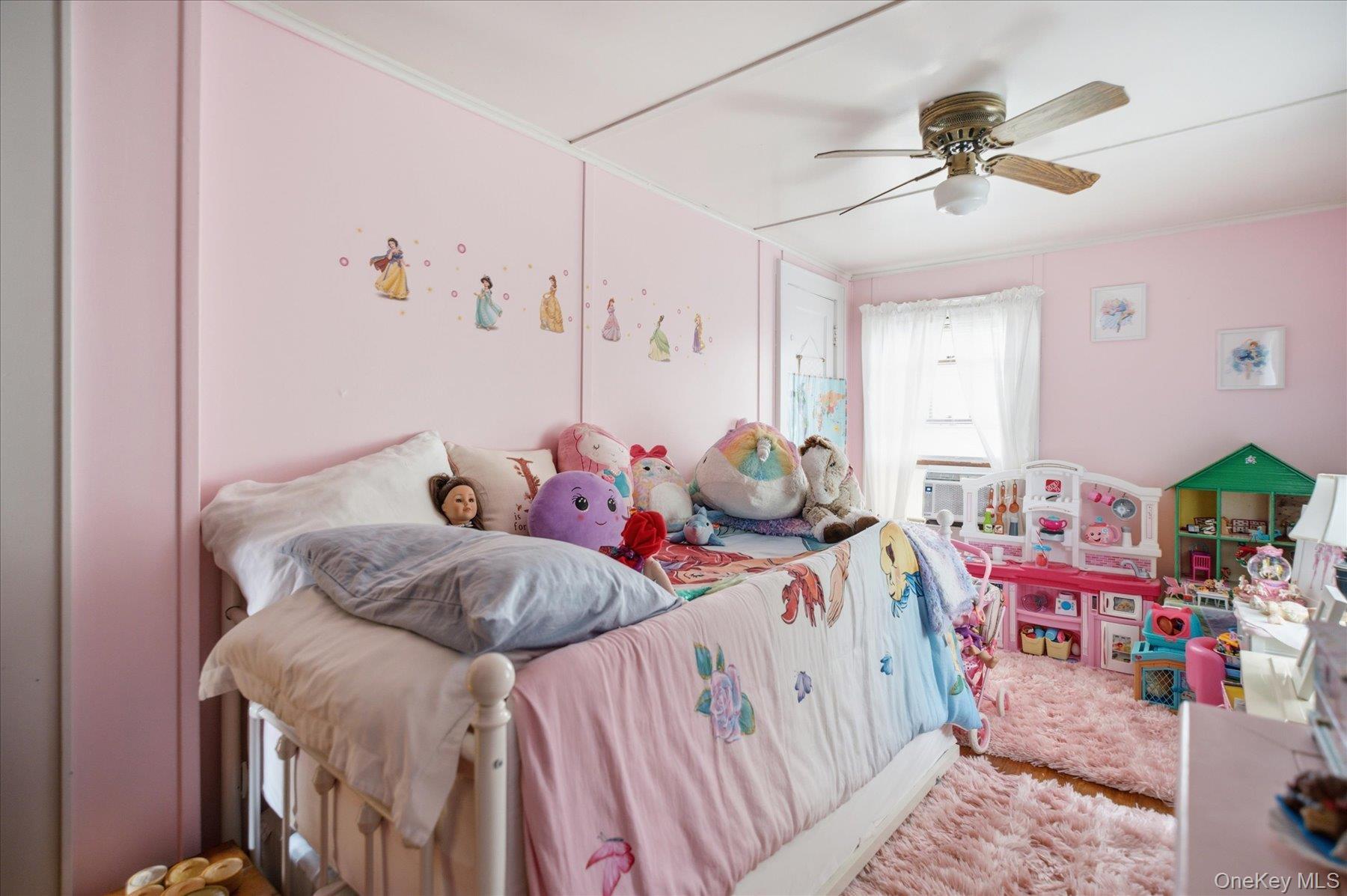 Single Family Monsell Place  Suffolk County, NY 11944, MLS-1028101-20