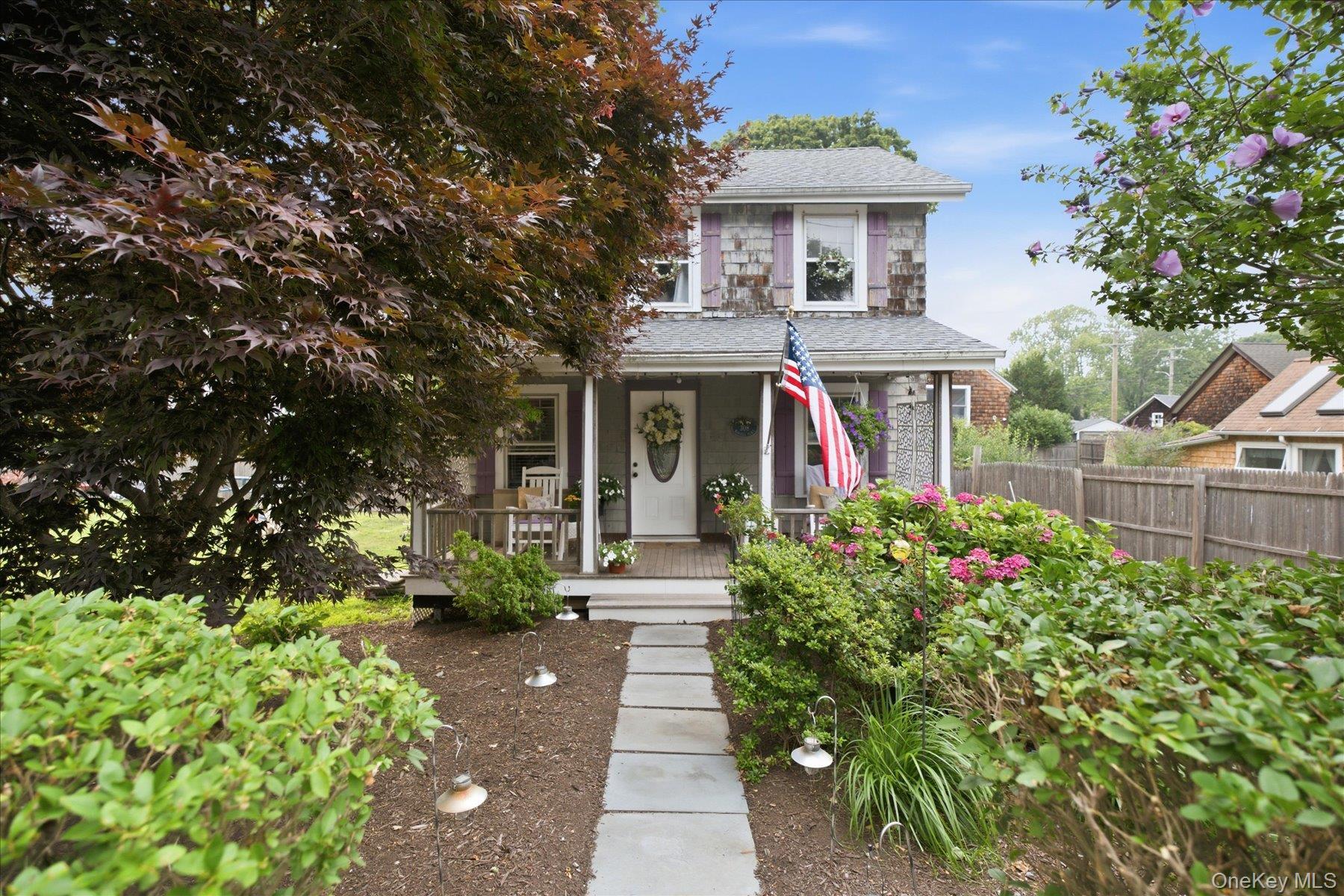 Single Family Monsell Place  Suffolk County, NY 11944, MLS-1028101-3