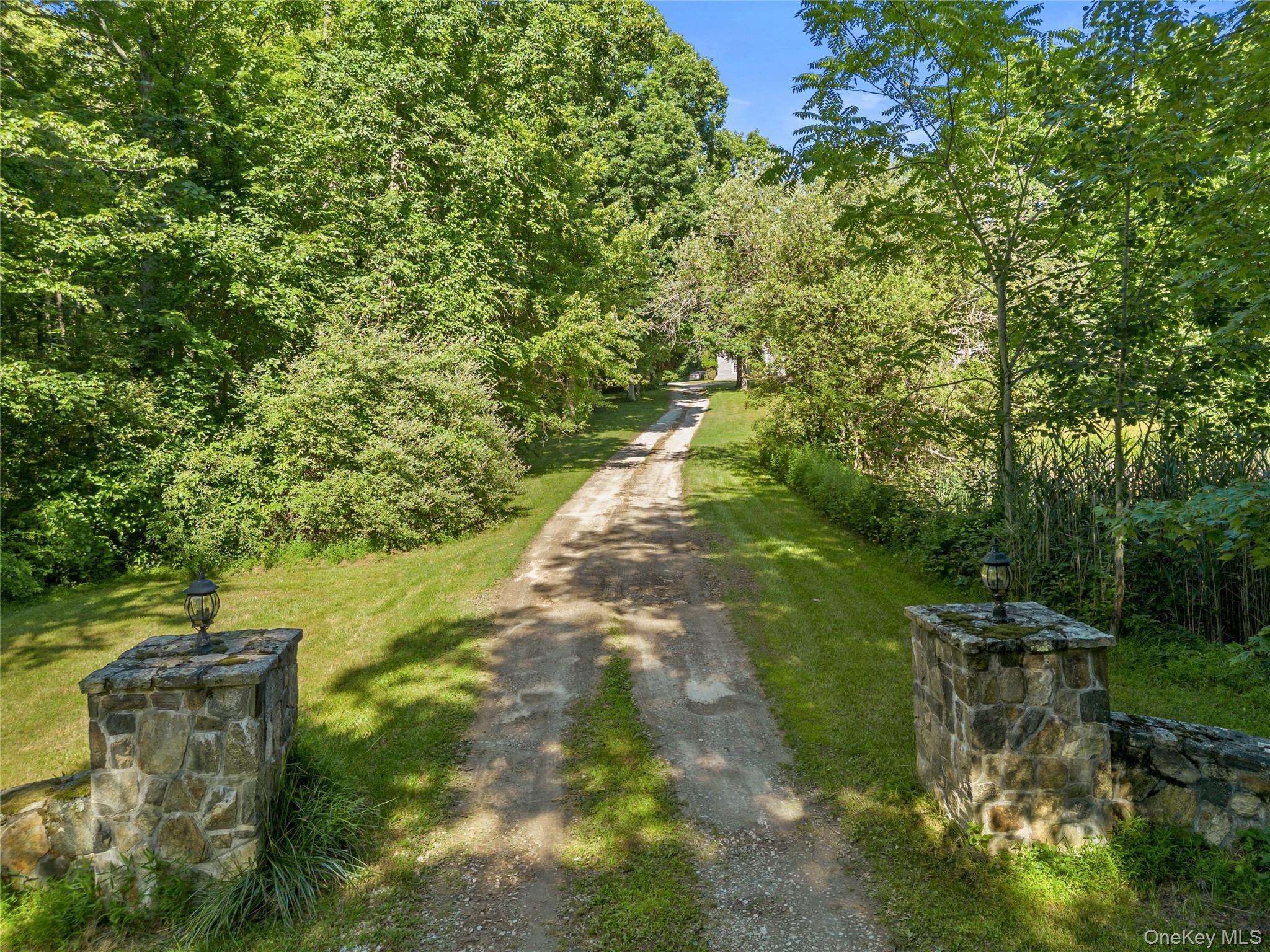 Single Family Mcmanus Road N  Putnam County, NY 12563, MLS-1028107-37