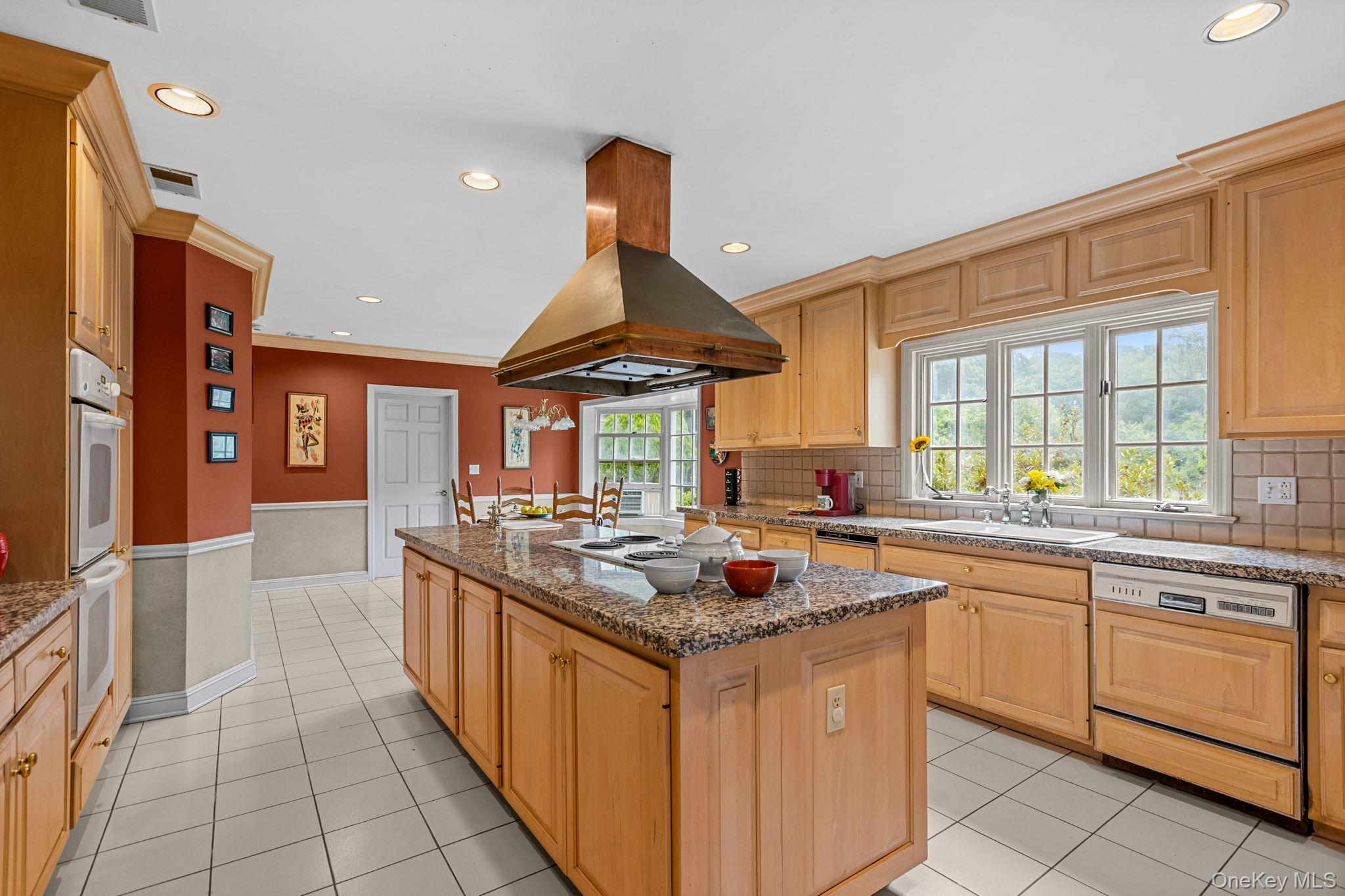 Single Family Mcmanus Road N  Putnam County, NY 12563, MLS-1028107-9